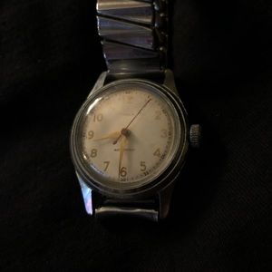 Automatic timex old beautiful works perfect!